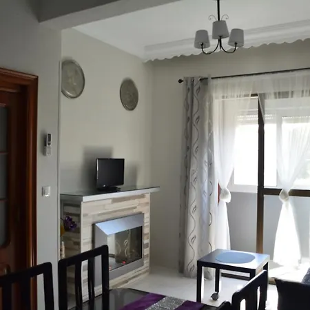 3 Bedrooms At 600 M Away From The With View And Wifi Appartamento