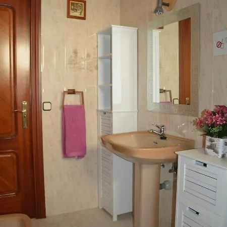 3 Bedrooms At 600 M Away From The With View And Wifi Appartamento *