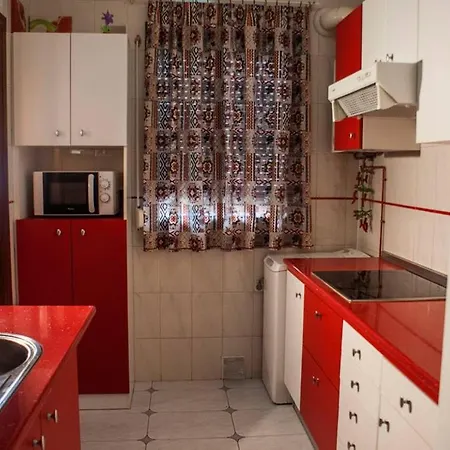 Appartamento 3 Bedrooms At 600 M Away From The With View And Wifi *